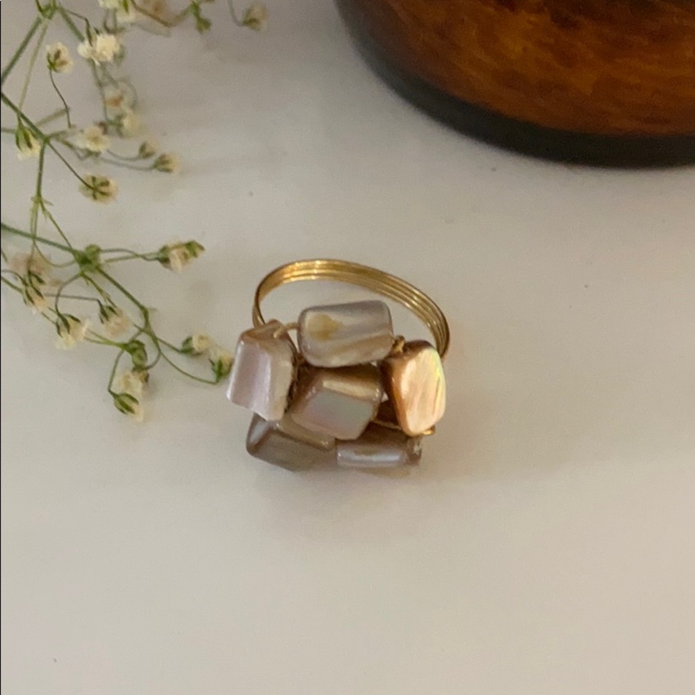 Wire Wrapped Ring With Shells. - image 1